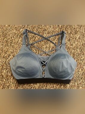 Victoria’s Secret VSX Women’s Blue Lightweight Racerback Strappy Sports Bra 36D